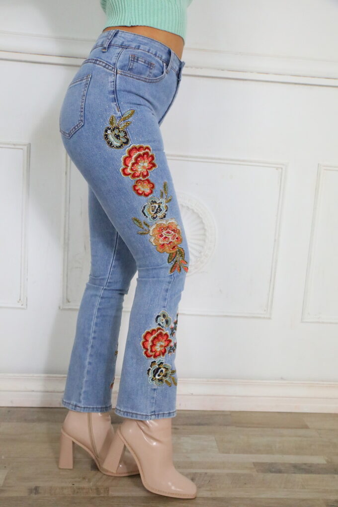 Vaquero Bordado Push Up