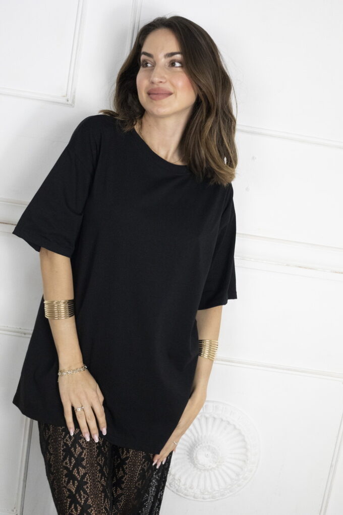 Camiseta Oversize Básic - Única, Negro