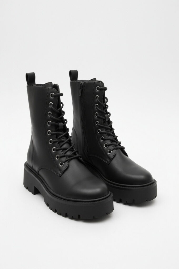 Botas Cordones Doble Suela