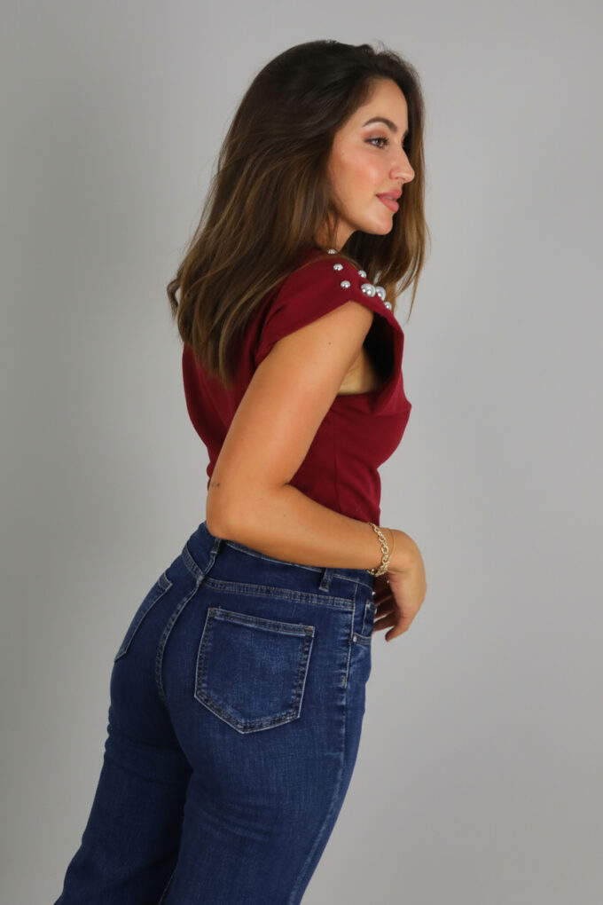 Camiseta Hombreras Tachuelas