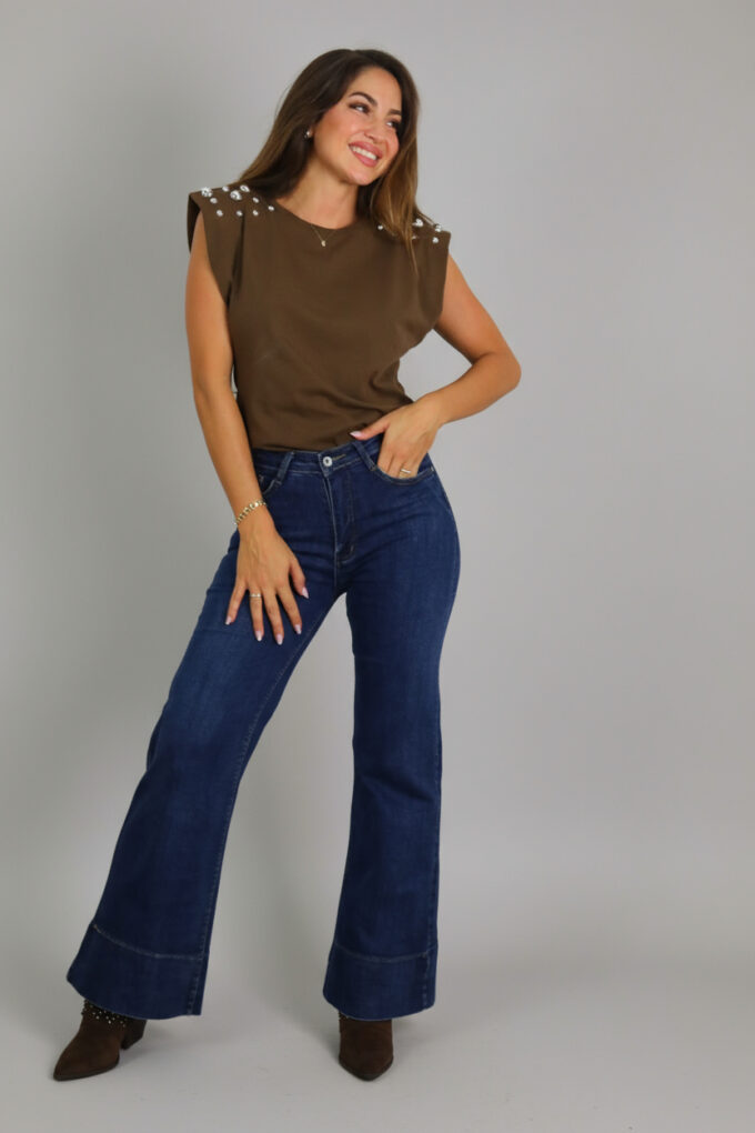 Camiseta Hombreras Tachuelas