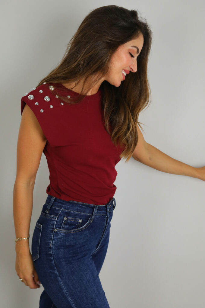 Camiseta Hombreras Tachuelas