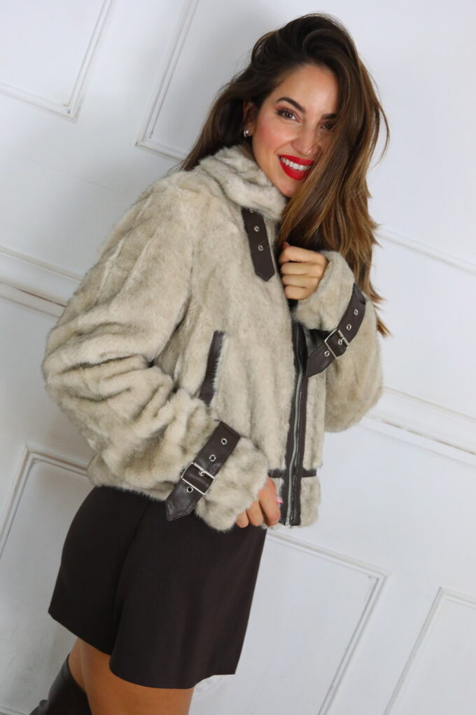 Chaqueta Pelos Polipiel