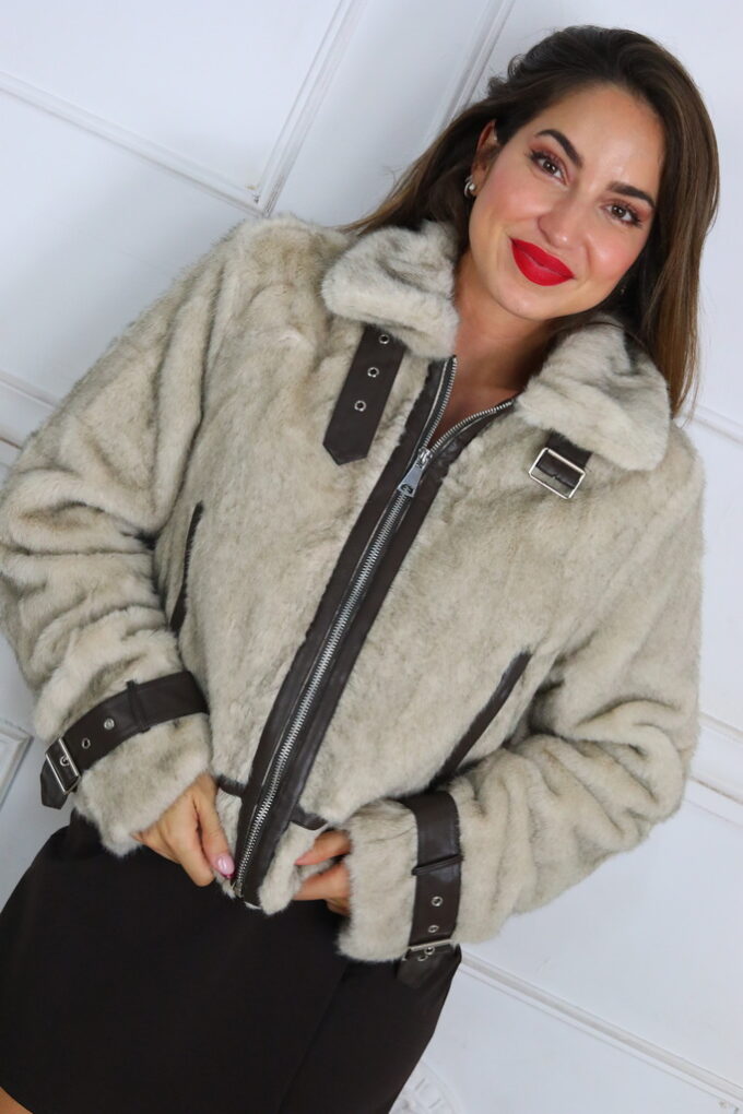 Chaqueta Pelos Polipiel