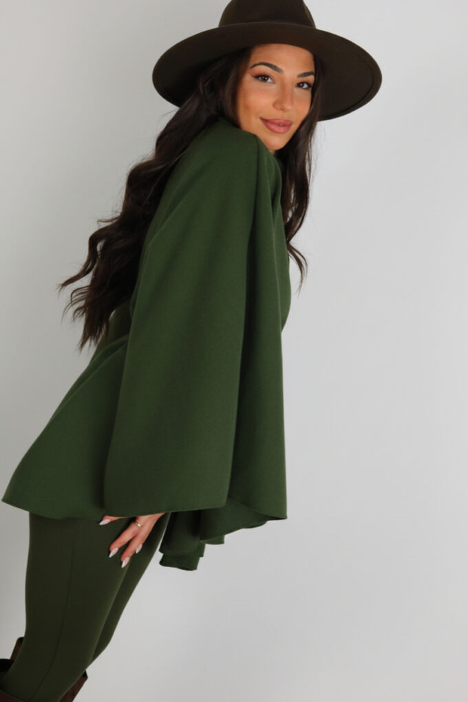 Poncho Con Cinturón