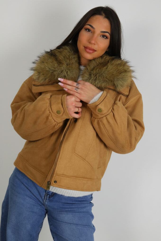 Cazadora Antelina Pelos