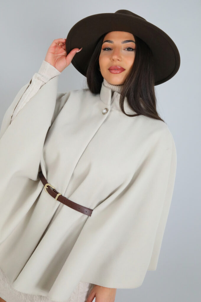 Poncho Con Cinturón