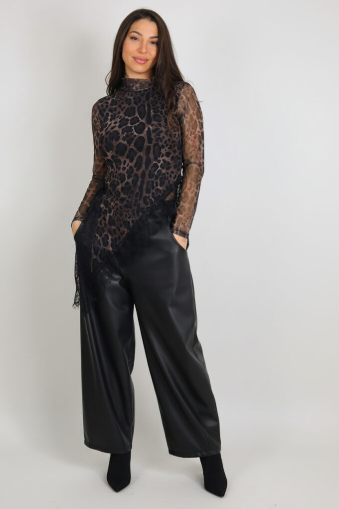 Camiseta Asimétrica Tull Encaje