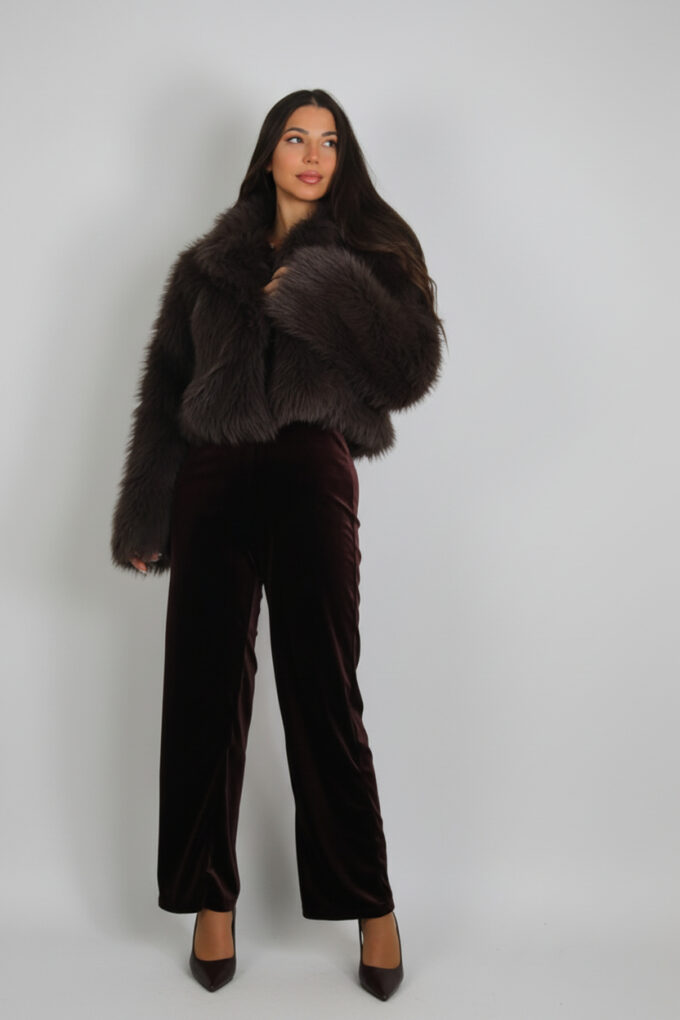 Mono Terciopelo Cuello Metal