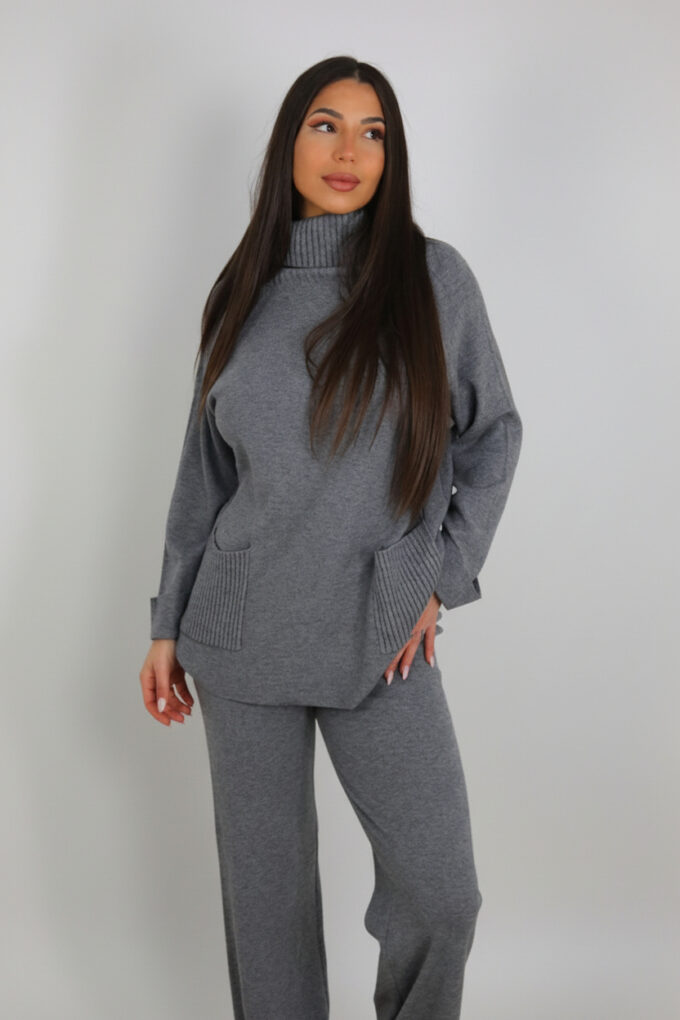 Conjunto Punto Cuello Vuelto