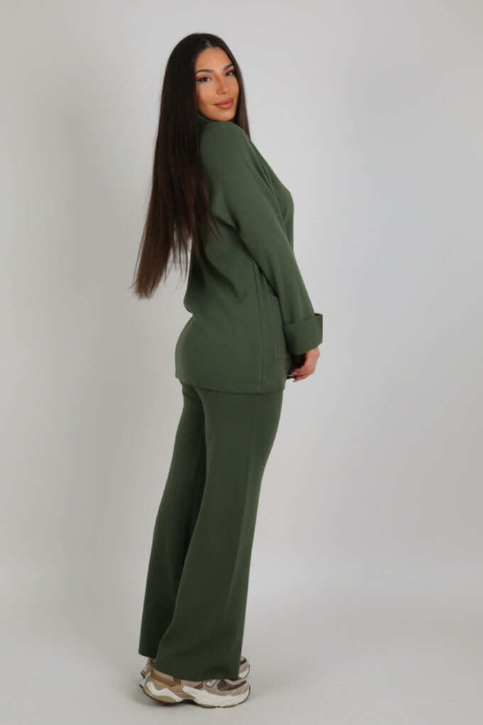 Conjunto Punto Cuello Vuelto