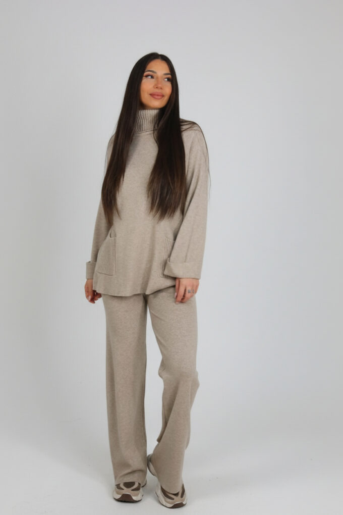 Conjunto Punto Cuello Vuelto