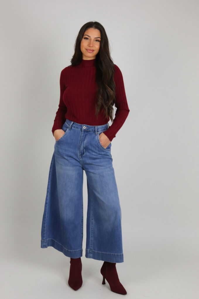 Jersey Acanalado Cuello Medio