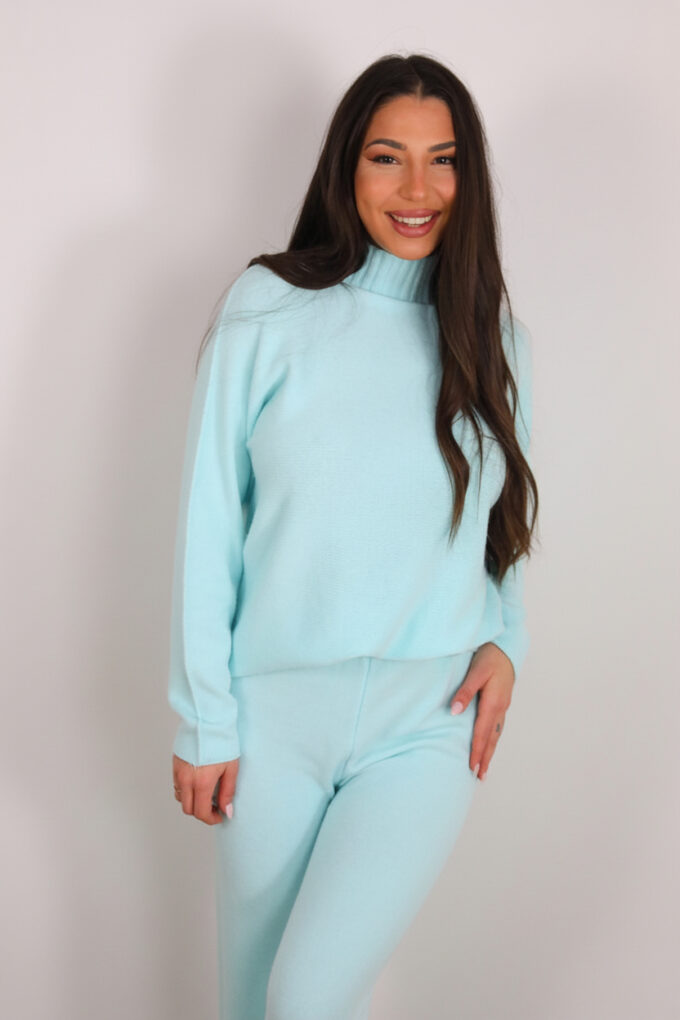 Conjunto Punto Cuello Medio