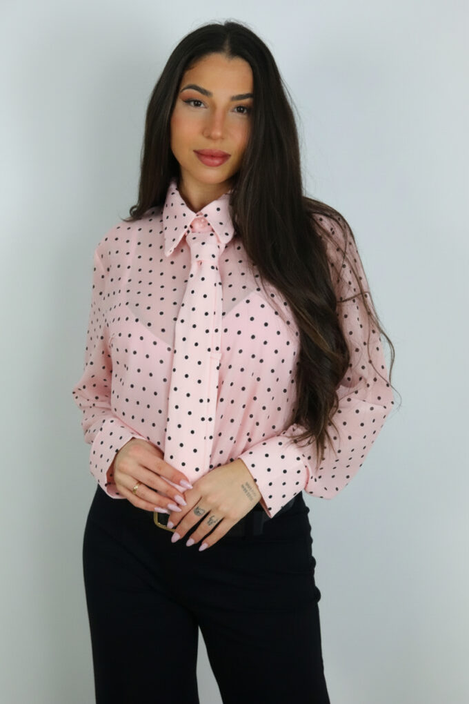 Camisa Lunares Con Corbata