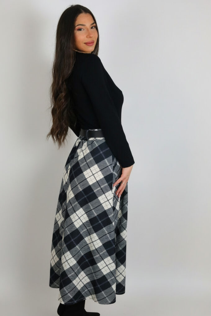 Camiseta Básic Cuello Medio