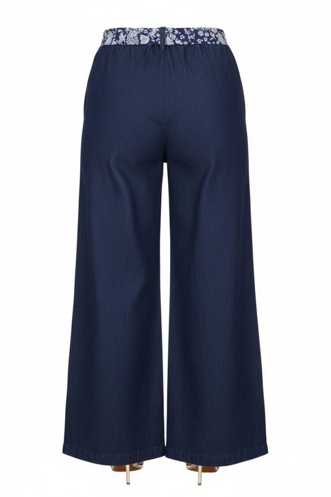 Pantalon Tejano Con Cinturón Estampado