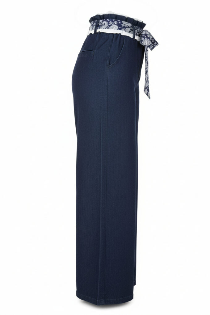 Pantalon Tejano Con Cinturón Estampado