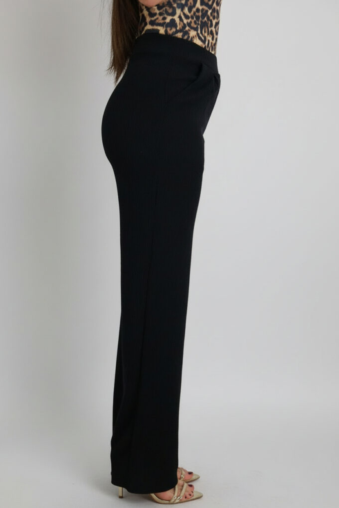 Pantalon Acanalado Pinzas