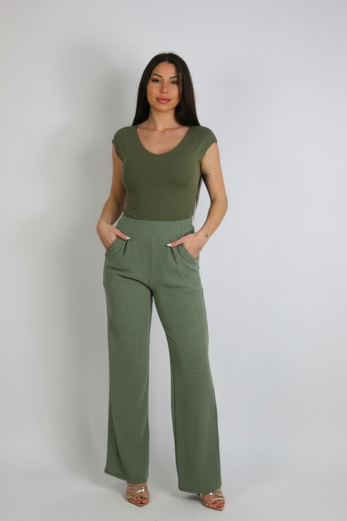 Pantalon Acanalado Pinzas