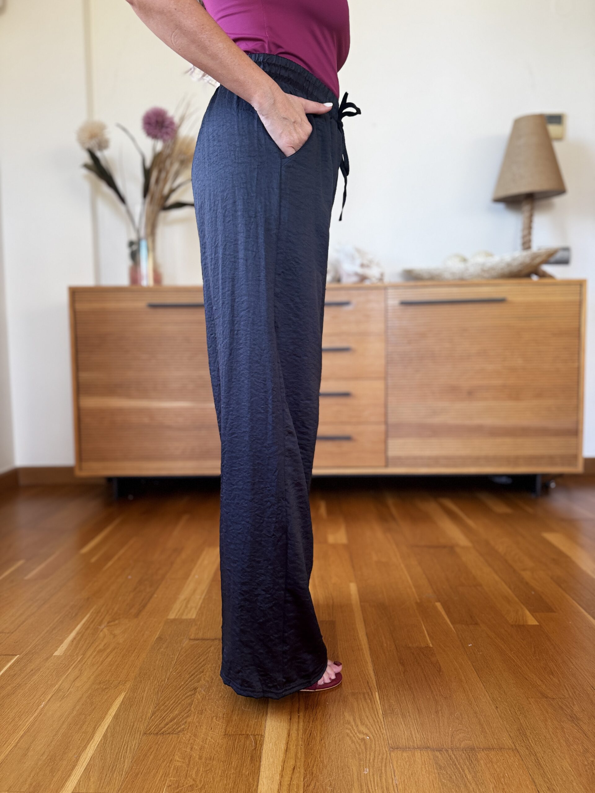Pantalon Satinado Cropped - Imagen 24