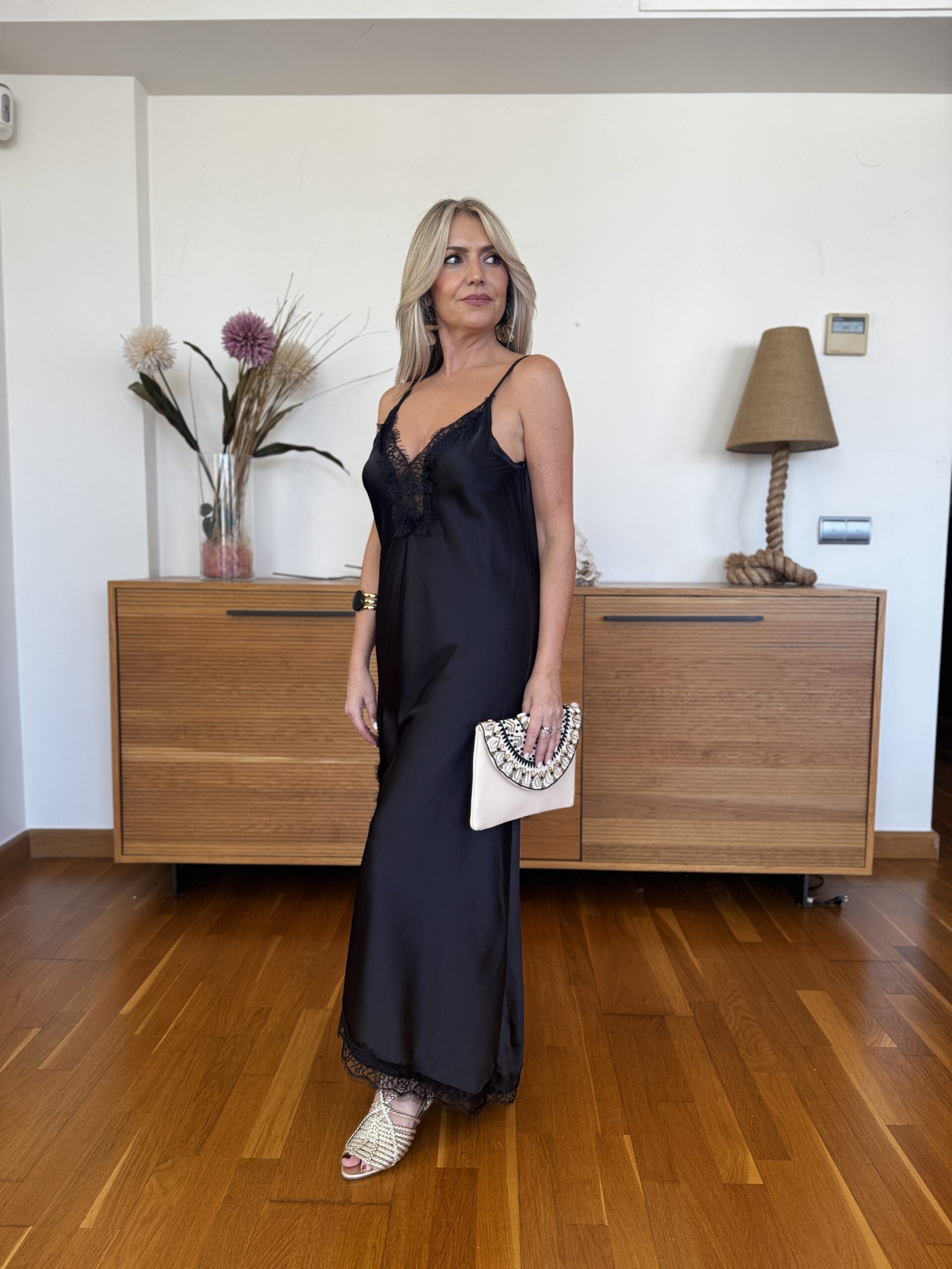 Vestido Lencero Encaje - Imagen 2
