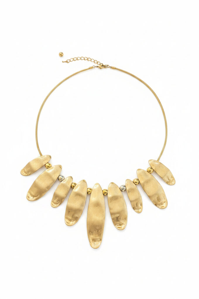 Collar Metal Bolas