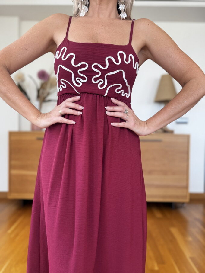 Vestido Cascos Ondas