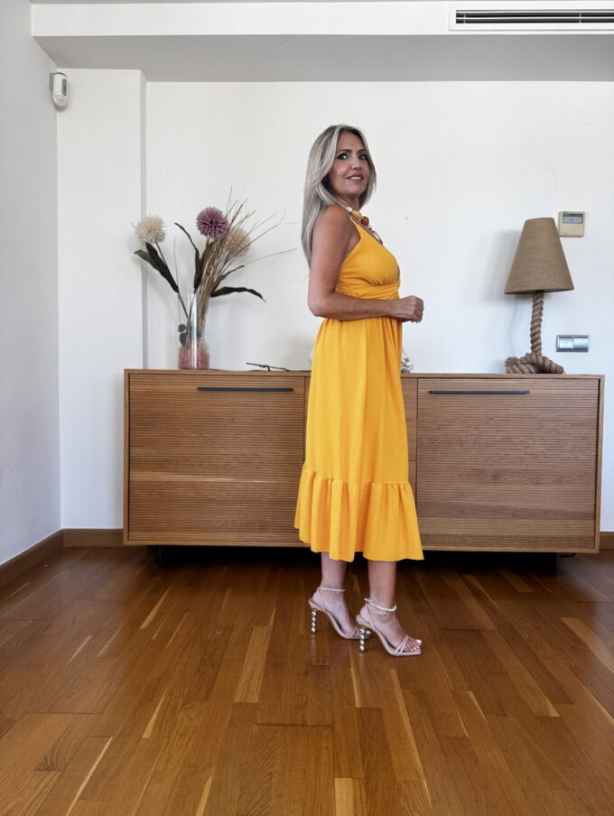 Vestido Midi Tirantas