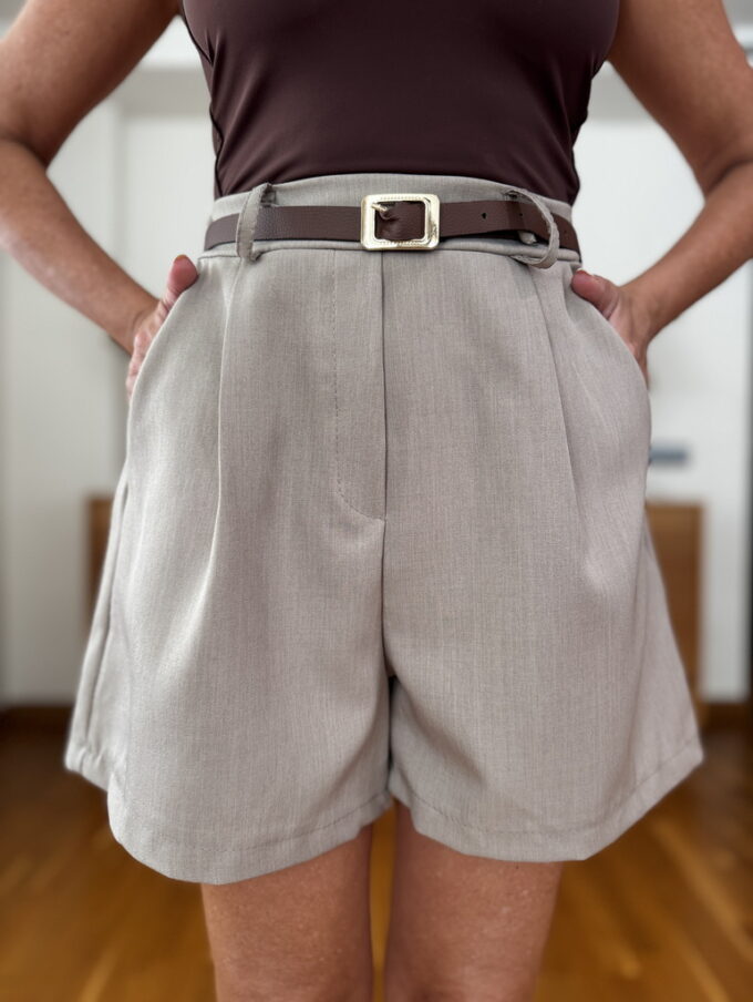 Short Pinzas Cinturón