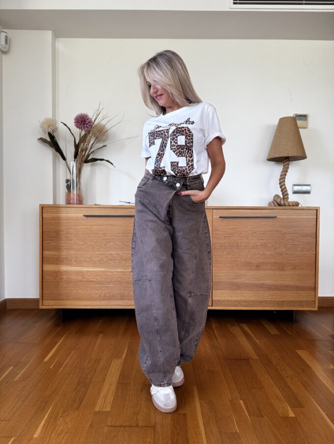 Camiseta Print Tachuelas