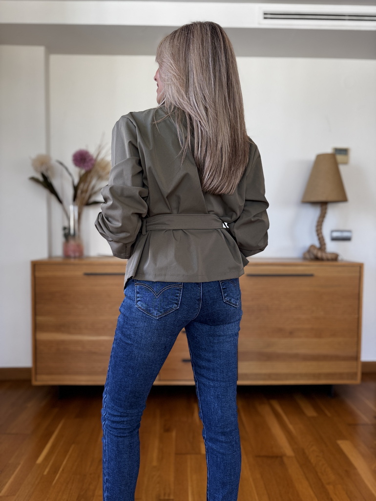 Chaqueta Corta Lazada - Imagen 10