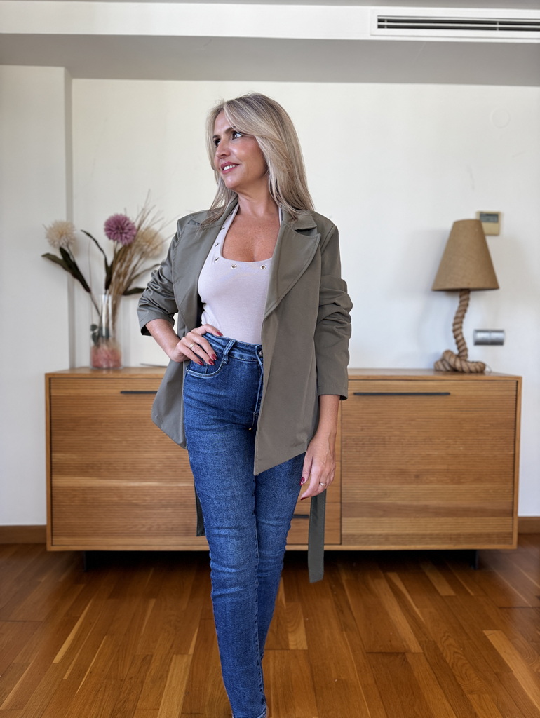Chaqueta Corta Lazada - Imagen 11