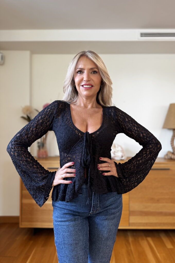 Blusa Encaje Volantes