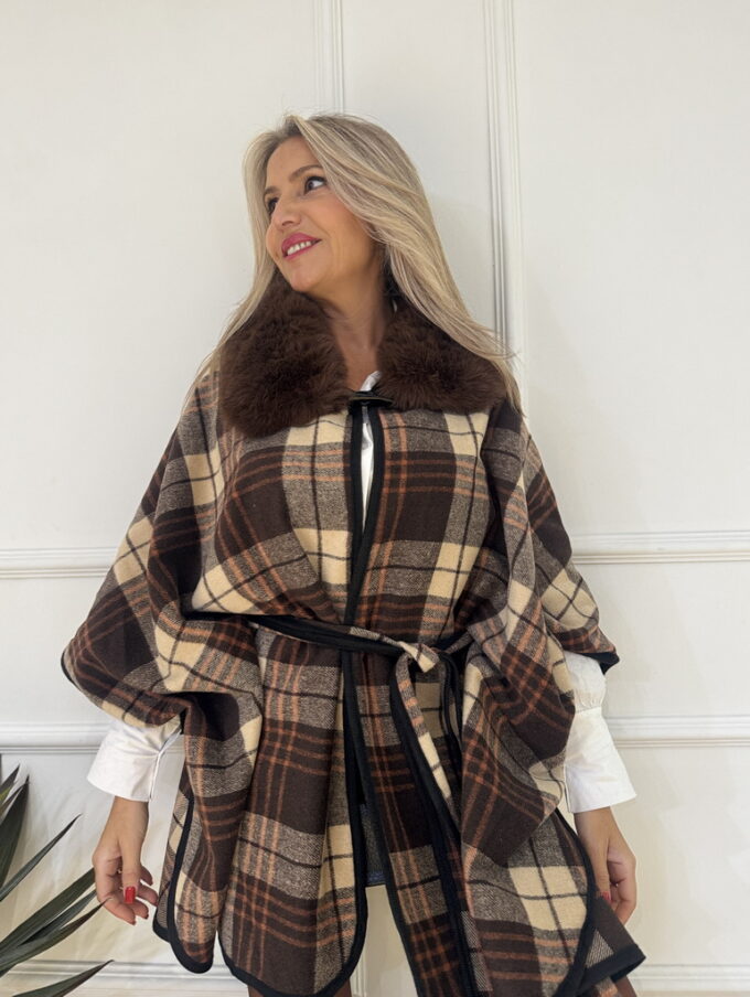 Poncho Paño Pelos