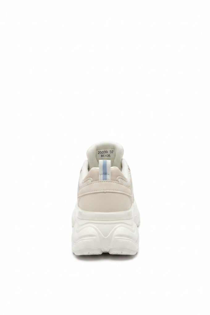 Sneakers Street